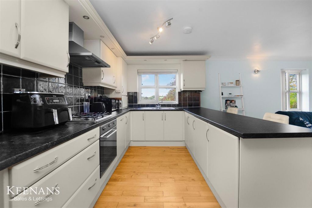 Property photo 3 of 26 3.Jpg