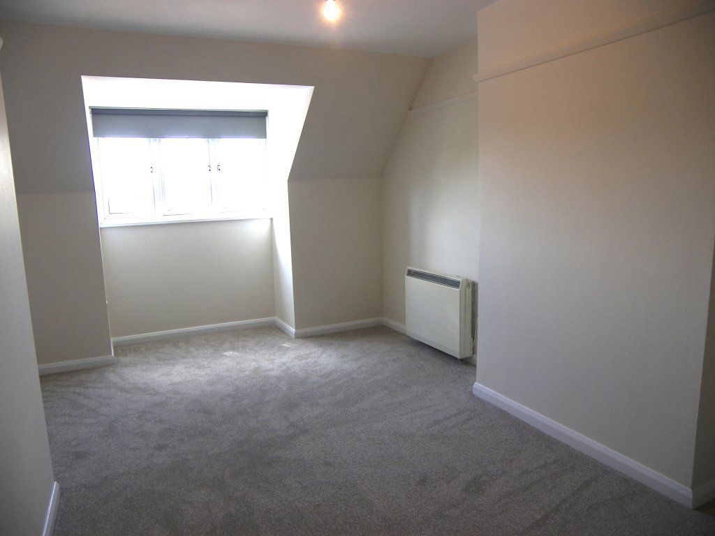 Property photo 3 of 4