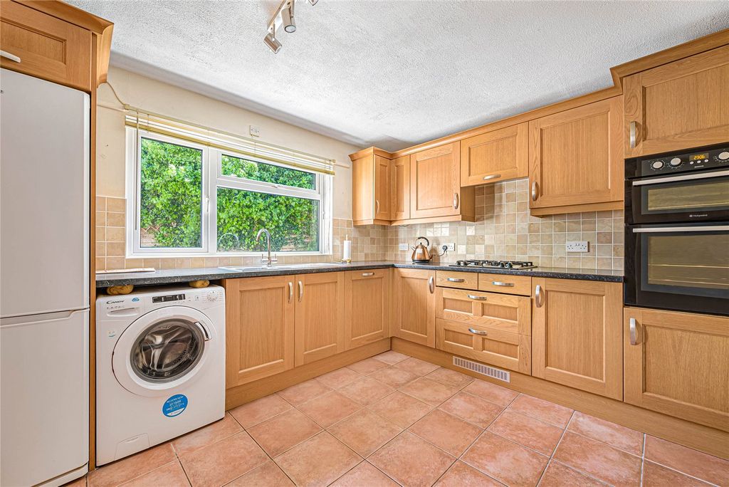 Property photo 1 of 19 Robinson Jackson