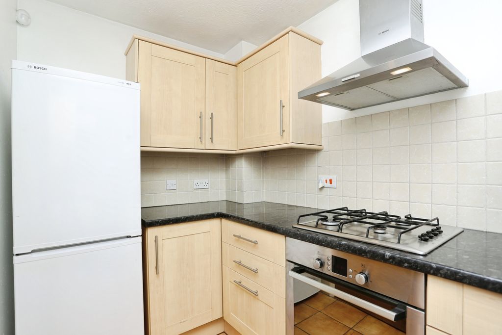 Property photo 2 of 15 Kitchen