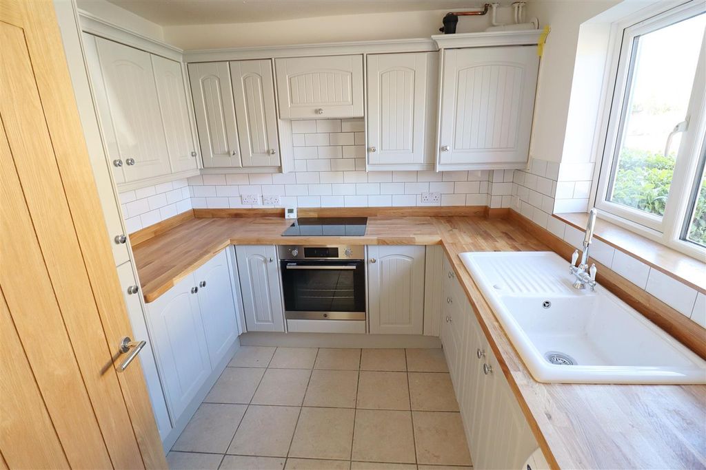 Property photo 3 of 12 6W6Qcovnqu6Shqbp5_Dtjw (1).Jpg