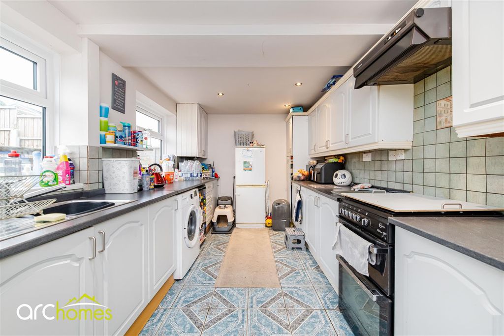 Property photo 3 of 27 Colwyn-1.Jpg