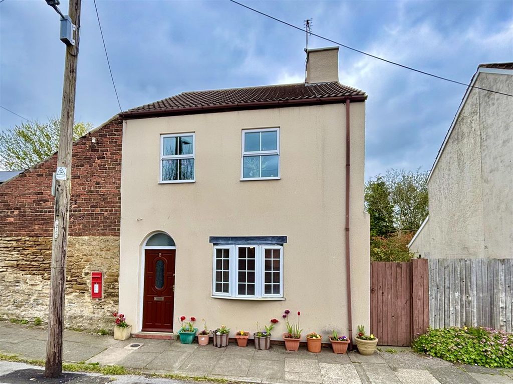 Property photo 1 of 14