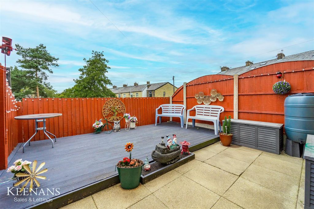 Property photo 2 of 22 7.Jpg