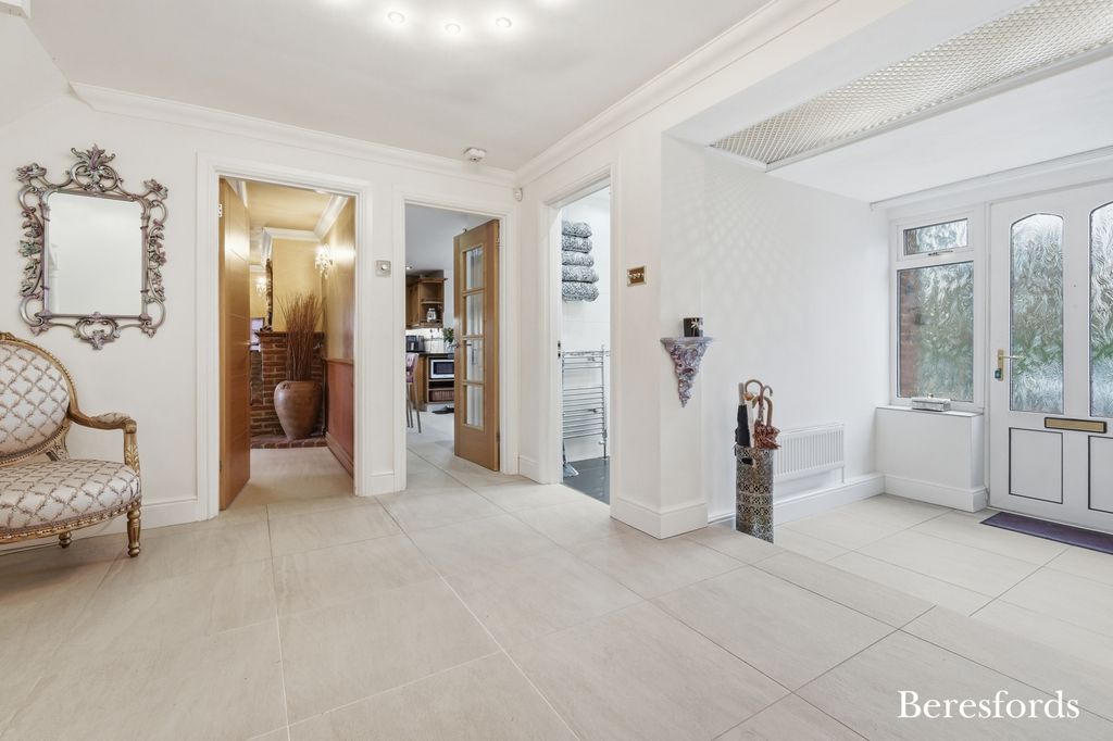 Property photo 2 of 40 Picture 2