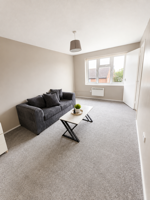Property photo 1 of 5