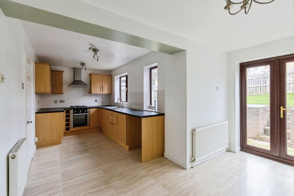 Property photo 2 of 17 Pbox-Img.Jpg