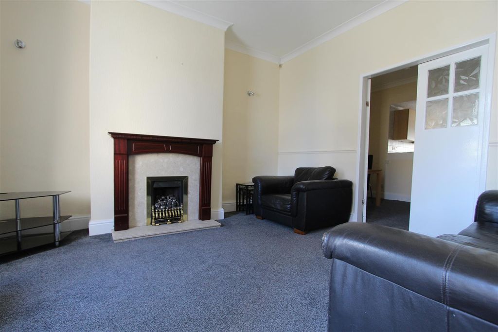Property photo 2 of 9 Reception Room
