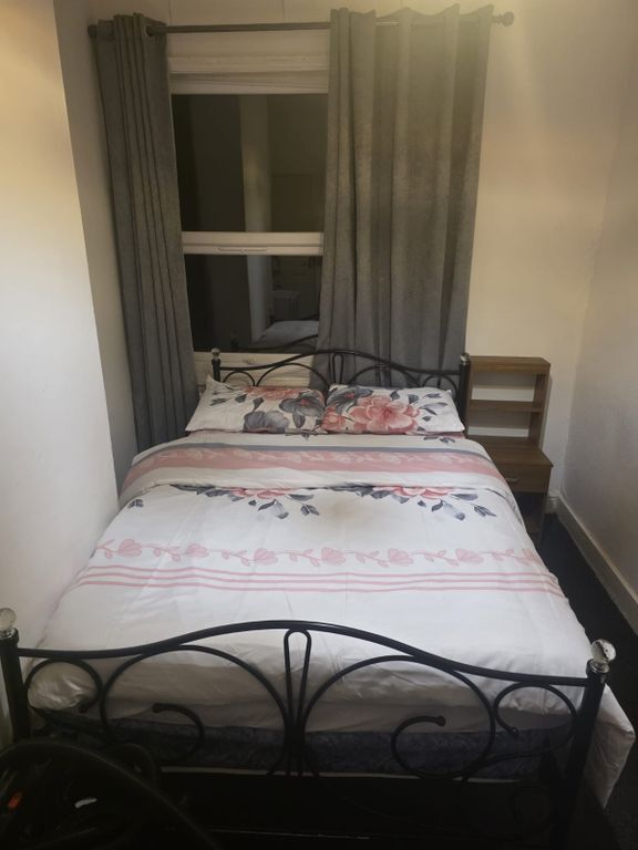 Property photo 3 of 4