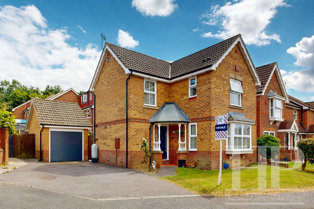Property photo 1 of 17