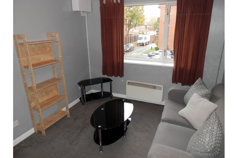 Property photo 2 of 14
