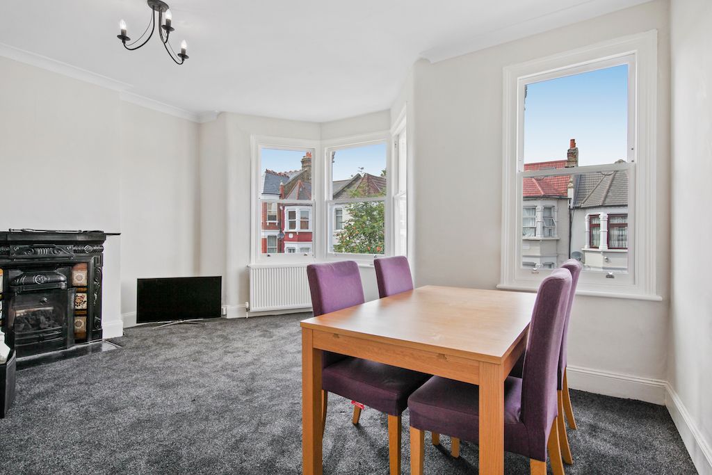 Property photo 3 of 13