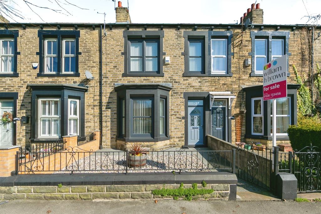 Property photo 1 of 16
