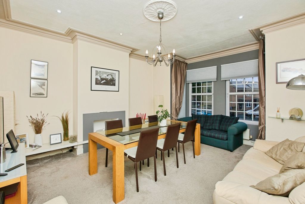 Property photo 2 of 19 Dining Room