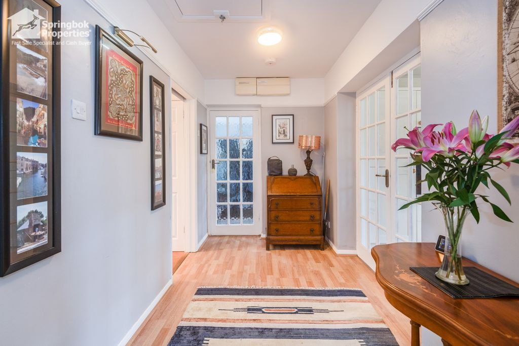 Property photo 2 of 35 Image 1