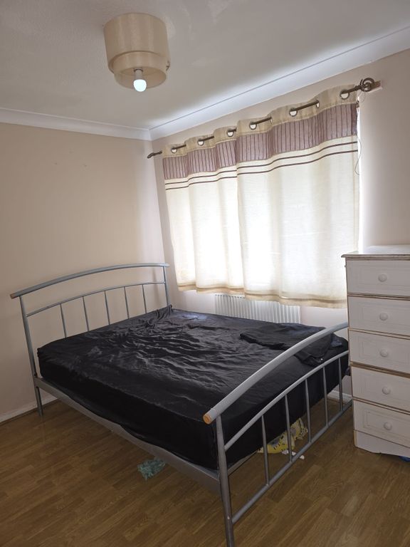 Property photo 1 of 4