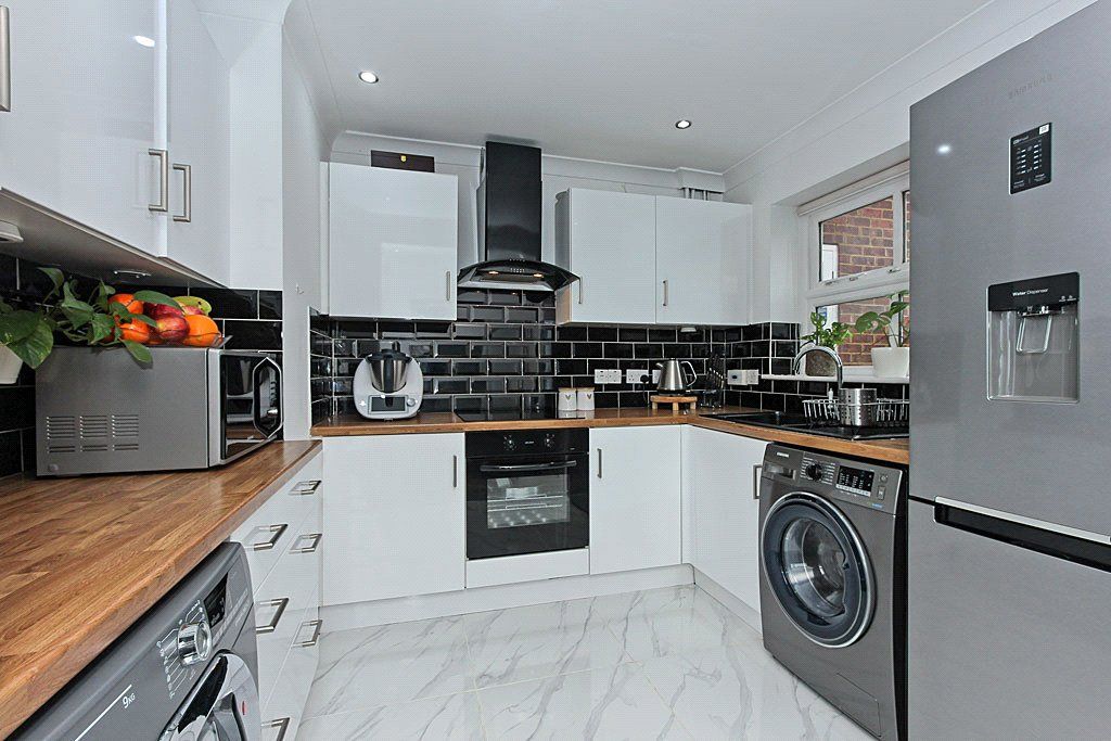 Property photo 3 of 22 Picture No. 43