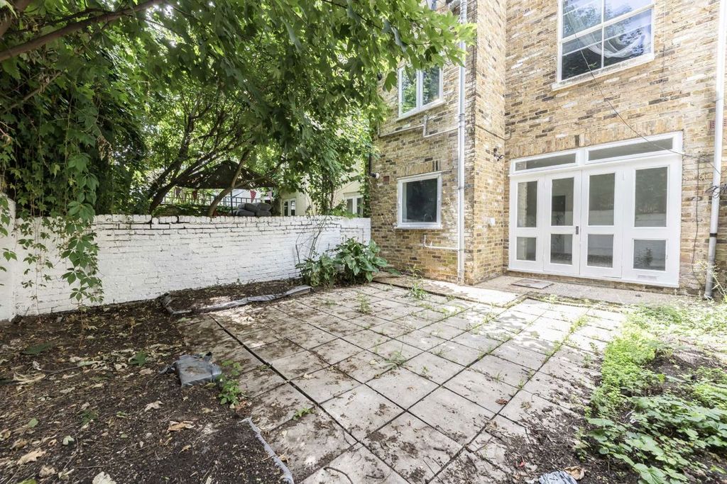 Property photo 3 of 7