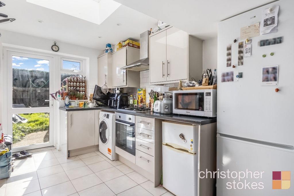 Property photo 3 of 19 3590482