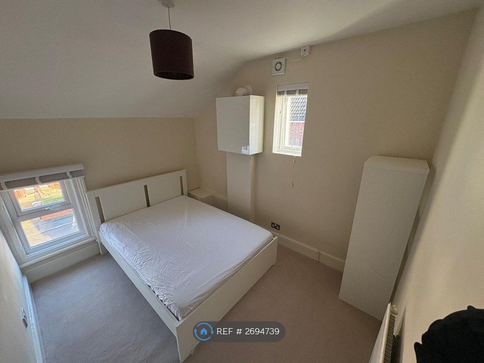 Property photo 3 of 3