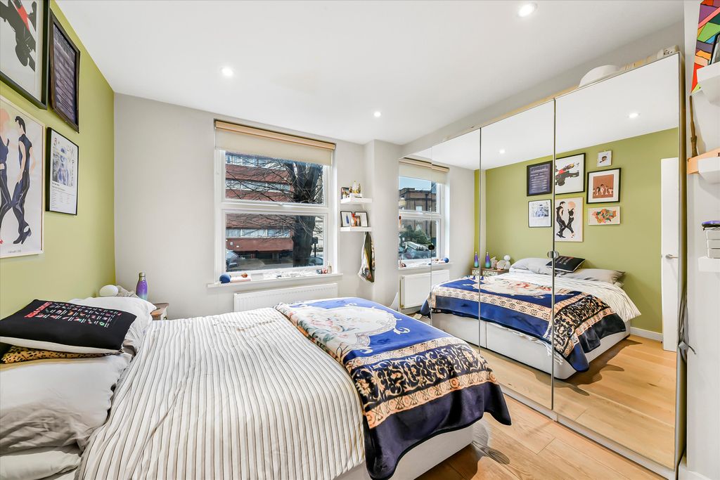 Property photo 3 of 13 Image