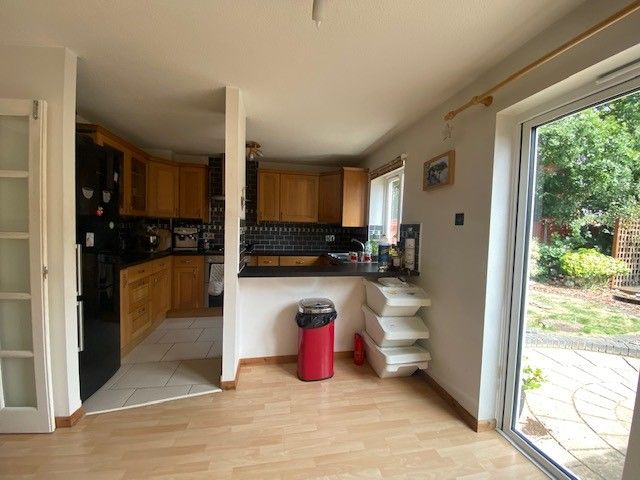 Property photo 3 of 12