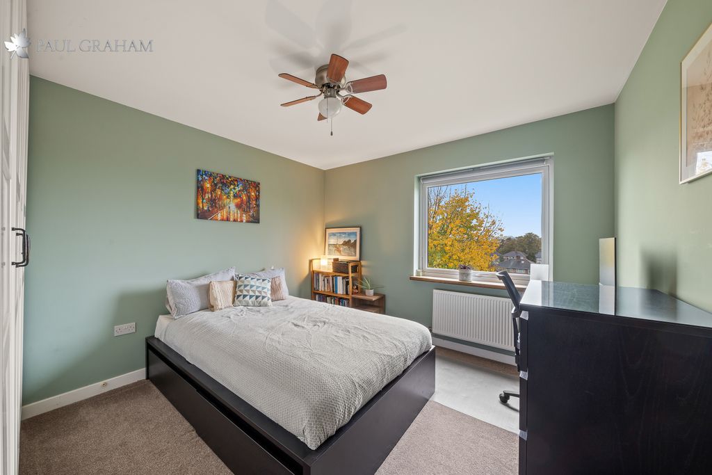 Property photo 3 of 14 Dsc05490