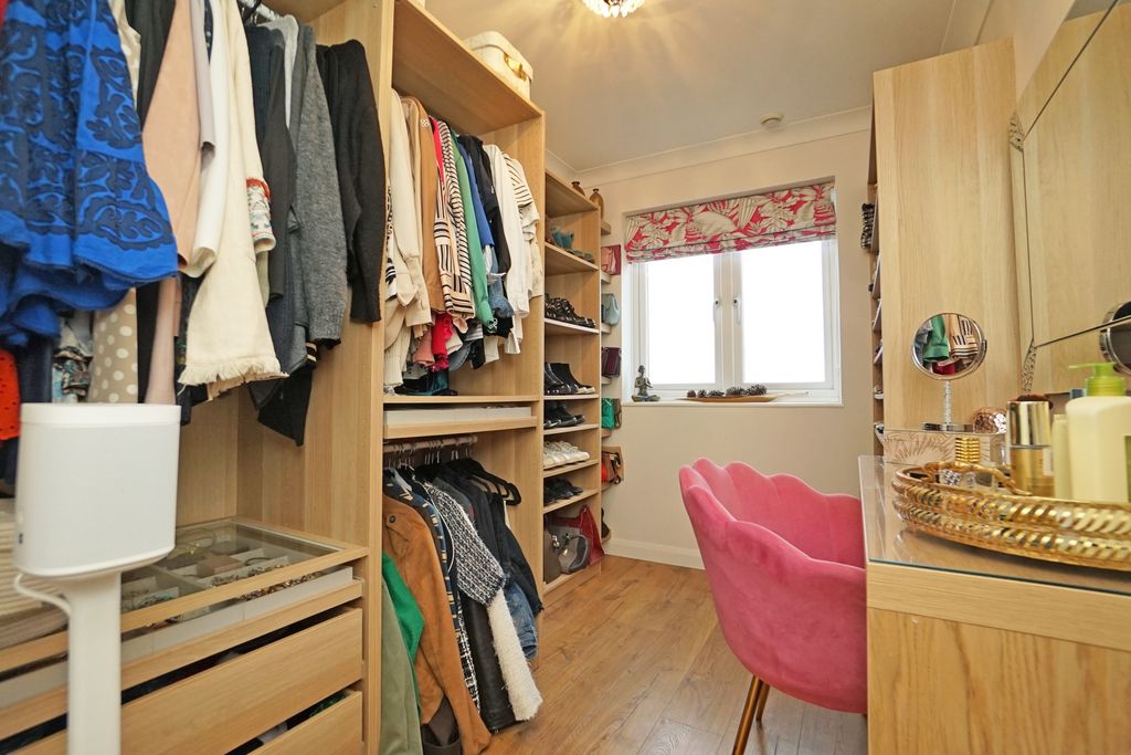 Additional image 31 of 5 bed terraced house for saleSennen Place, Port Solent, Portsmouth PO6