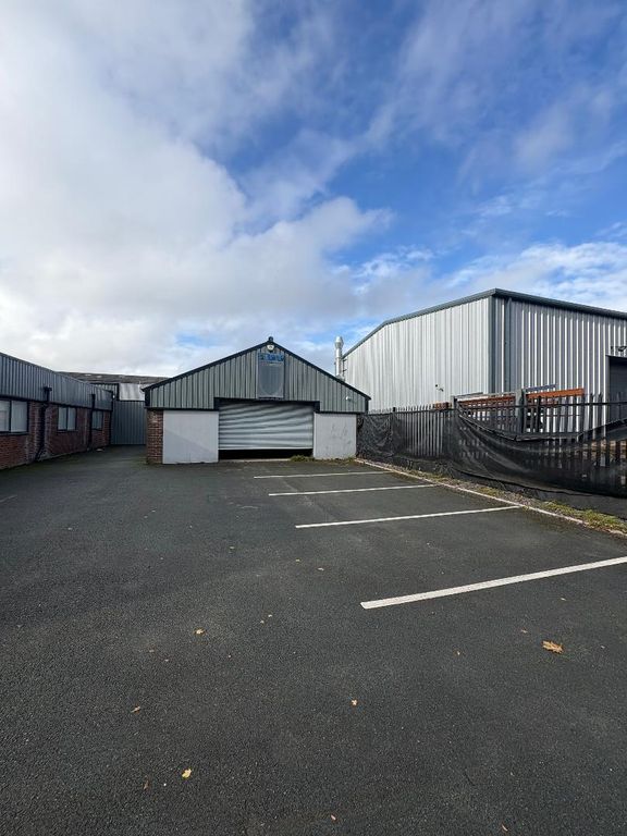 Property photo 3 of 4 Photo 1