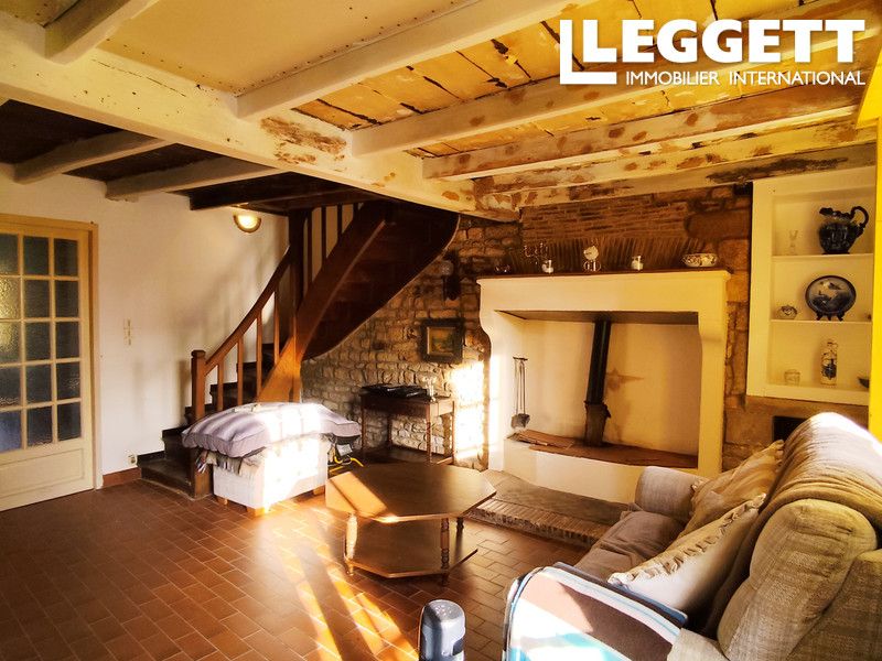 Property photo 2 of 10