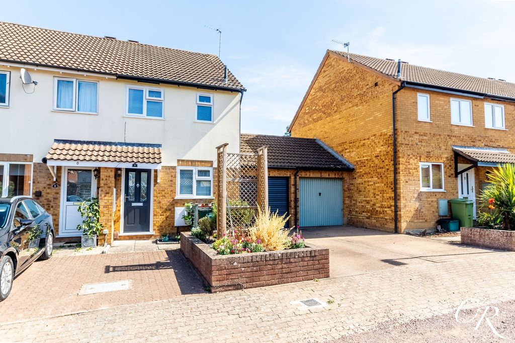 Property photo 1 of 11
