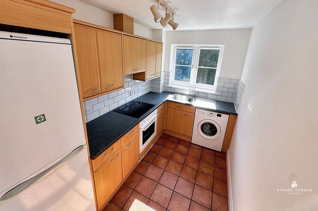 Property photo 2 of 17 K3-2