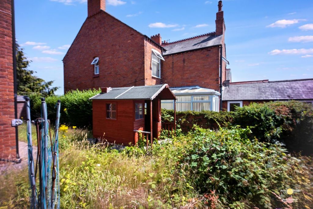 Property photo 3 of 23