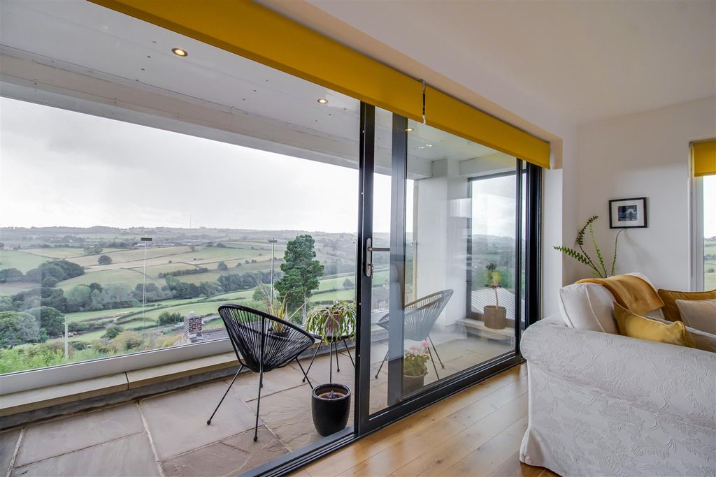 Additional image 12 of 5 bed detached house for saleFoxroyd Lane, Dewsbury WF12