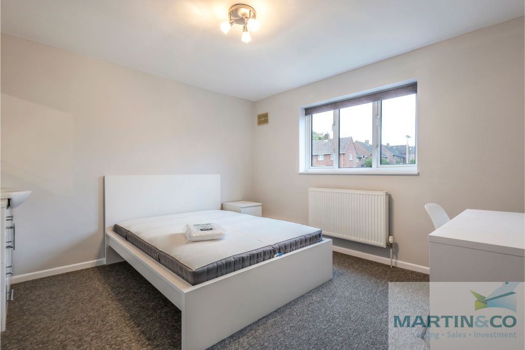 Property photo 2 of 7 Room 6