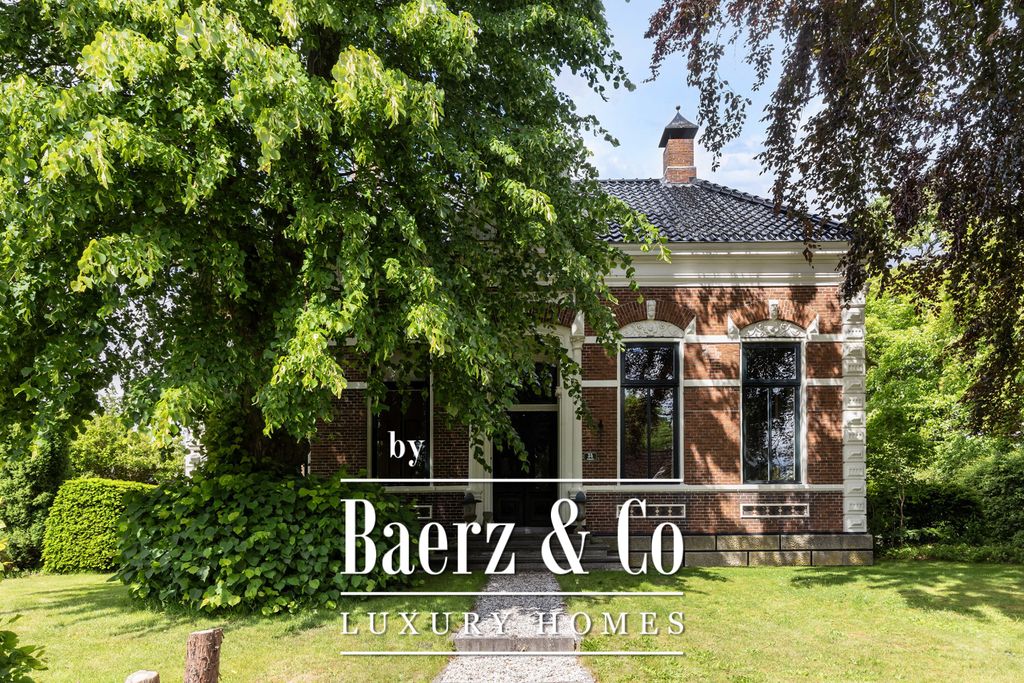 Property photo 1 of 71