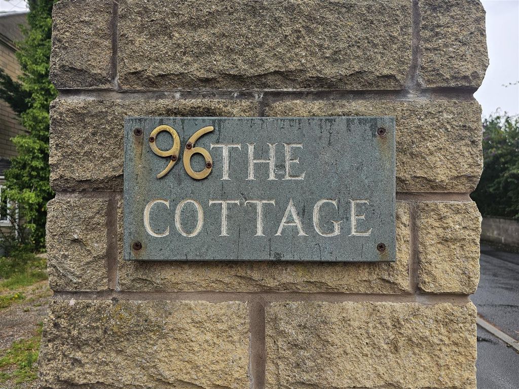 Property photo 1 of 12 1