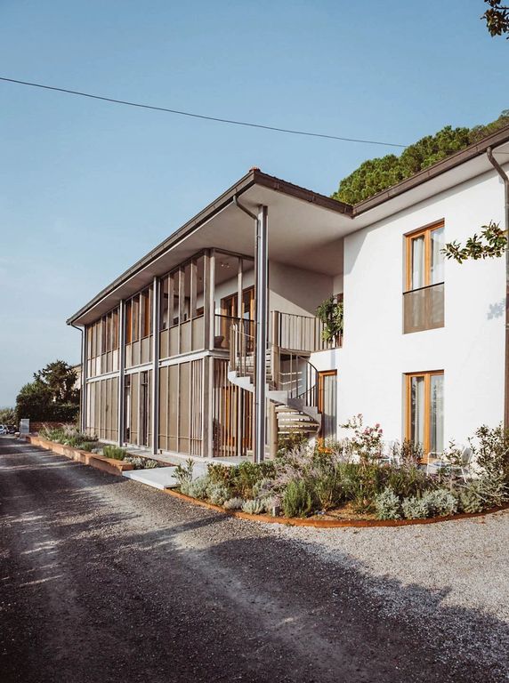 Property photo 1 of 36 2019 Sm Villa Curiel Architettura Sundaymorning