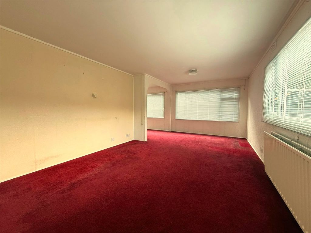Property photo 3 of 14 Picture No. 28
