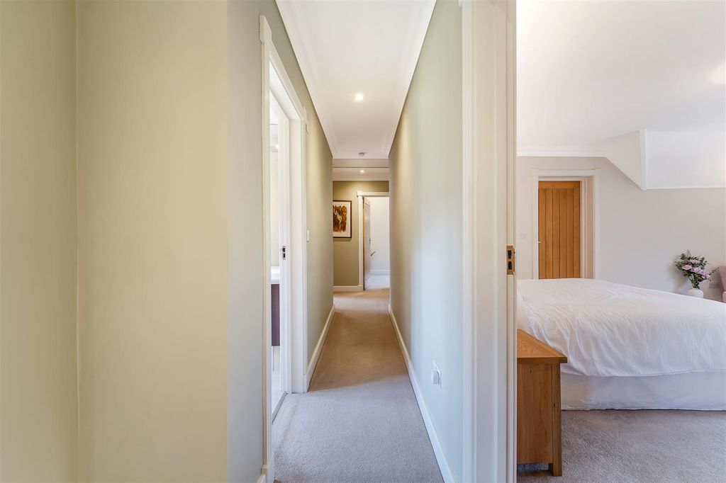 Additional image 19 of 5 bed detached house for saleRickman Hill Road, Chipstead, Coulsdon CR5