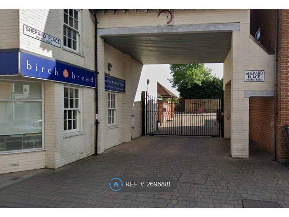 Property photo 3 of 10