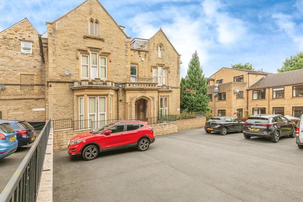 Property photo 2 of 10
