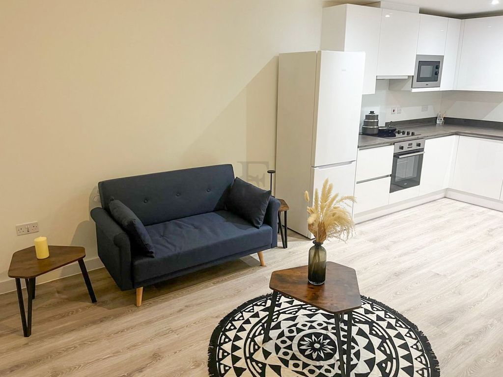 Property photo 3 of 9