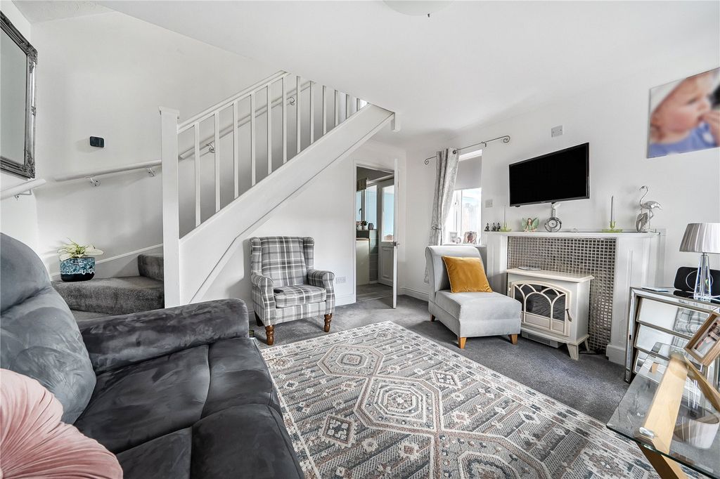 Property photo 2 of 19 Picture No. 06