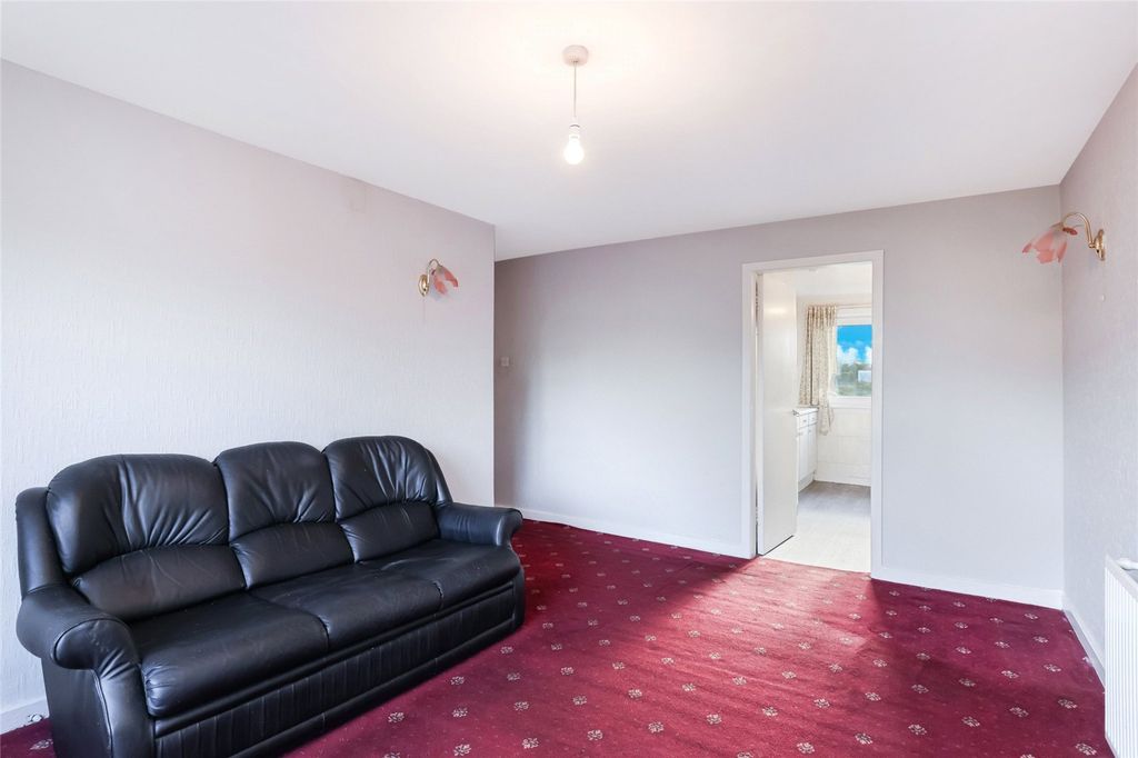 Property photo 3 of 16 Picture No. 16