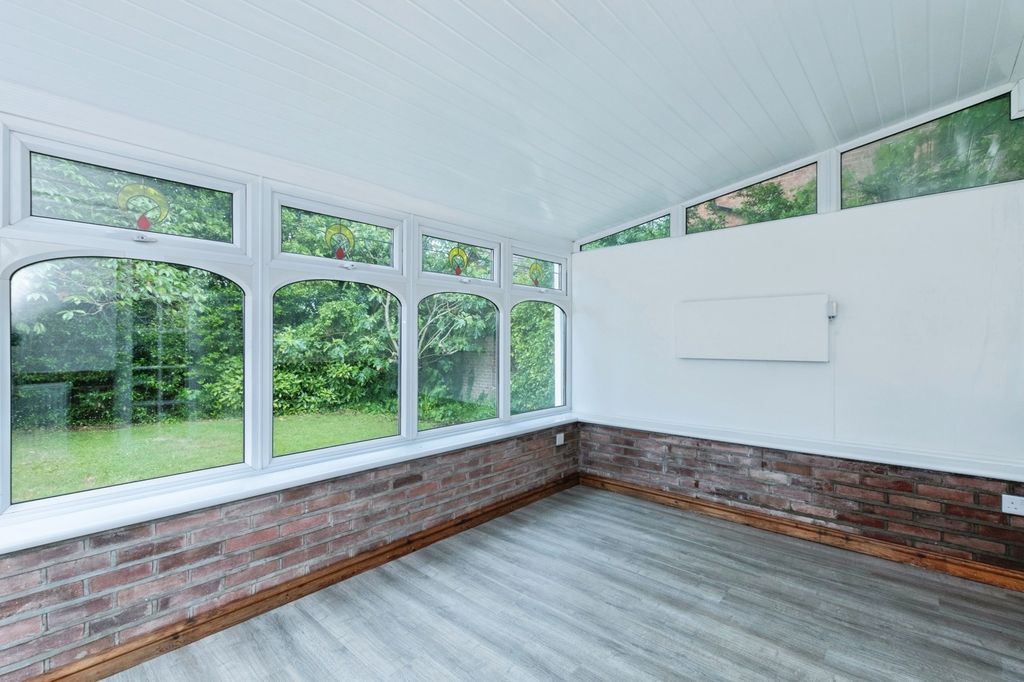 Property photo 3 of 21 Pbox-Img.Jpg