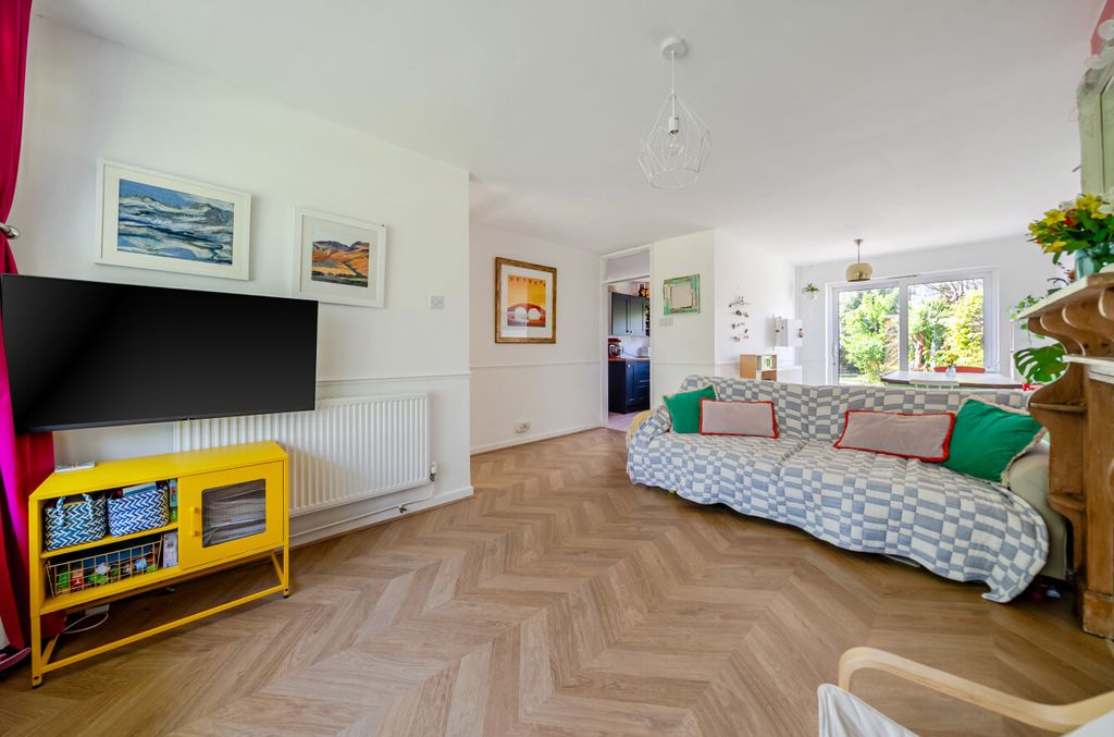 Property photo 3 of 15 1450460-4-69E8Eb5...