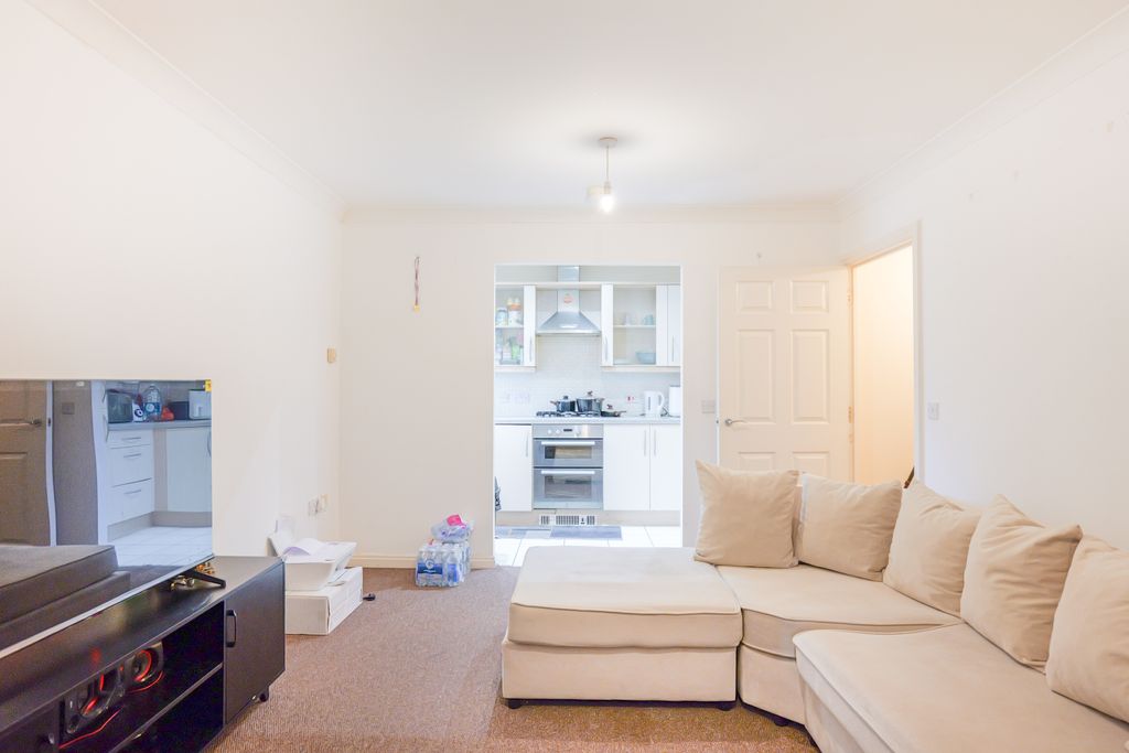 Property photo 3 of 23