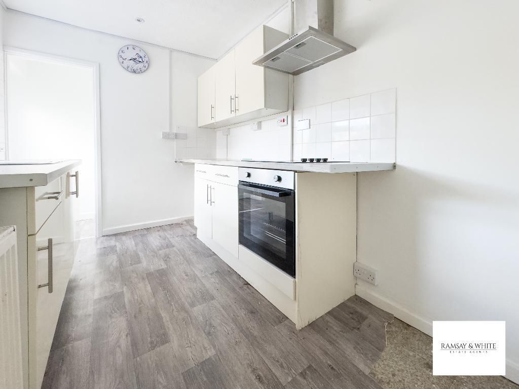 Property photo 3 of 9 Photo 3