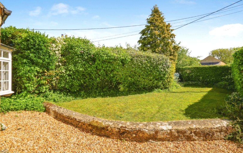 Property photo 2 of 24 Picture No. 28
